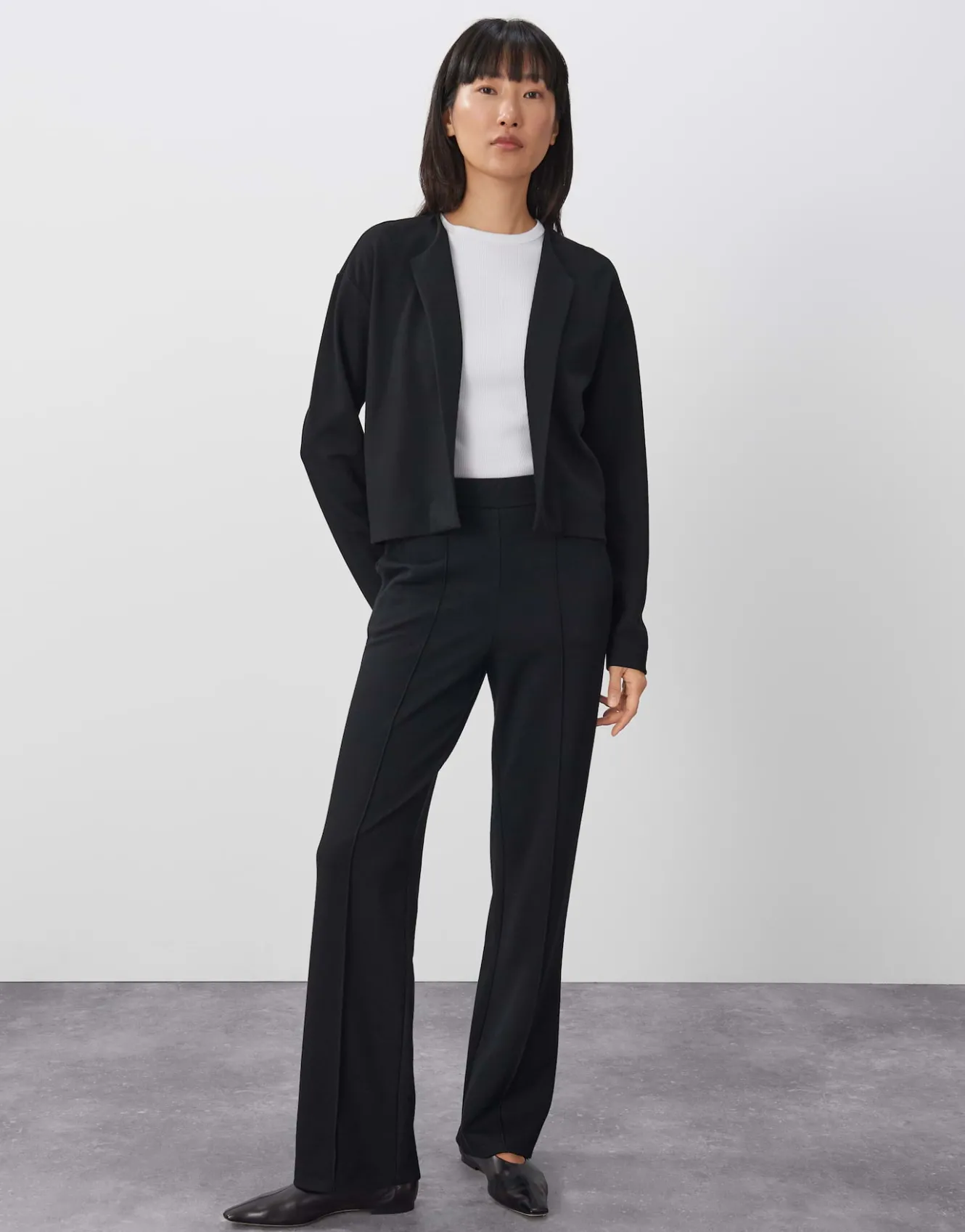 sweatjacke_ucamilla_schwarz_online_bestellen_0.webp OPUS Sweatjacke Ucamilla Schwarz Online Bestellen^Damen Sweat