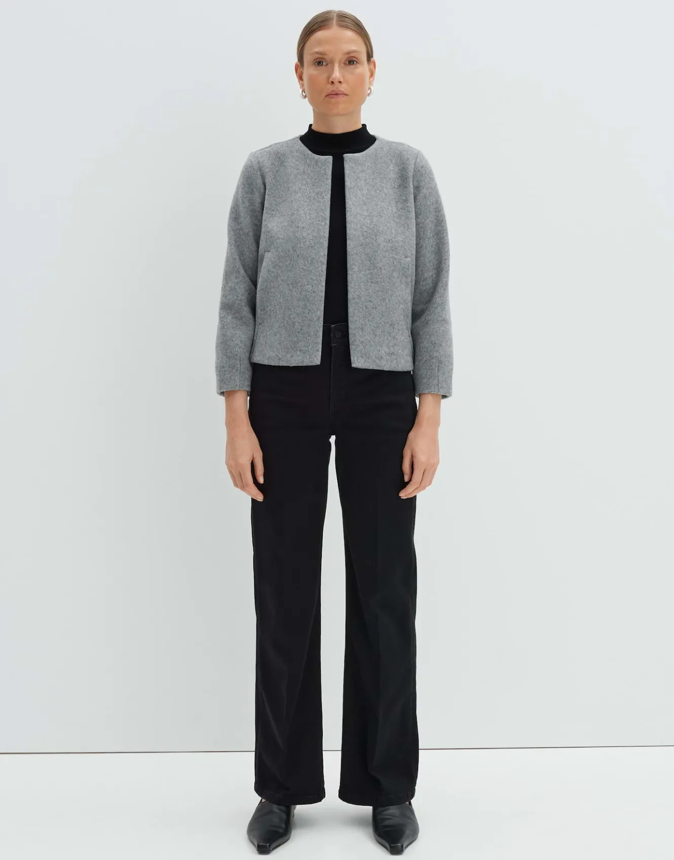sweatjacke_utina_grau_online_bestellen_0.webp OPUS Sweatjacke Utina Grau Online Bestellen^Damen Sweat