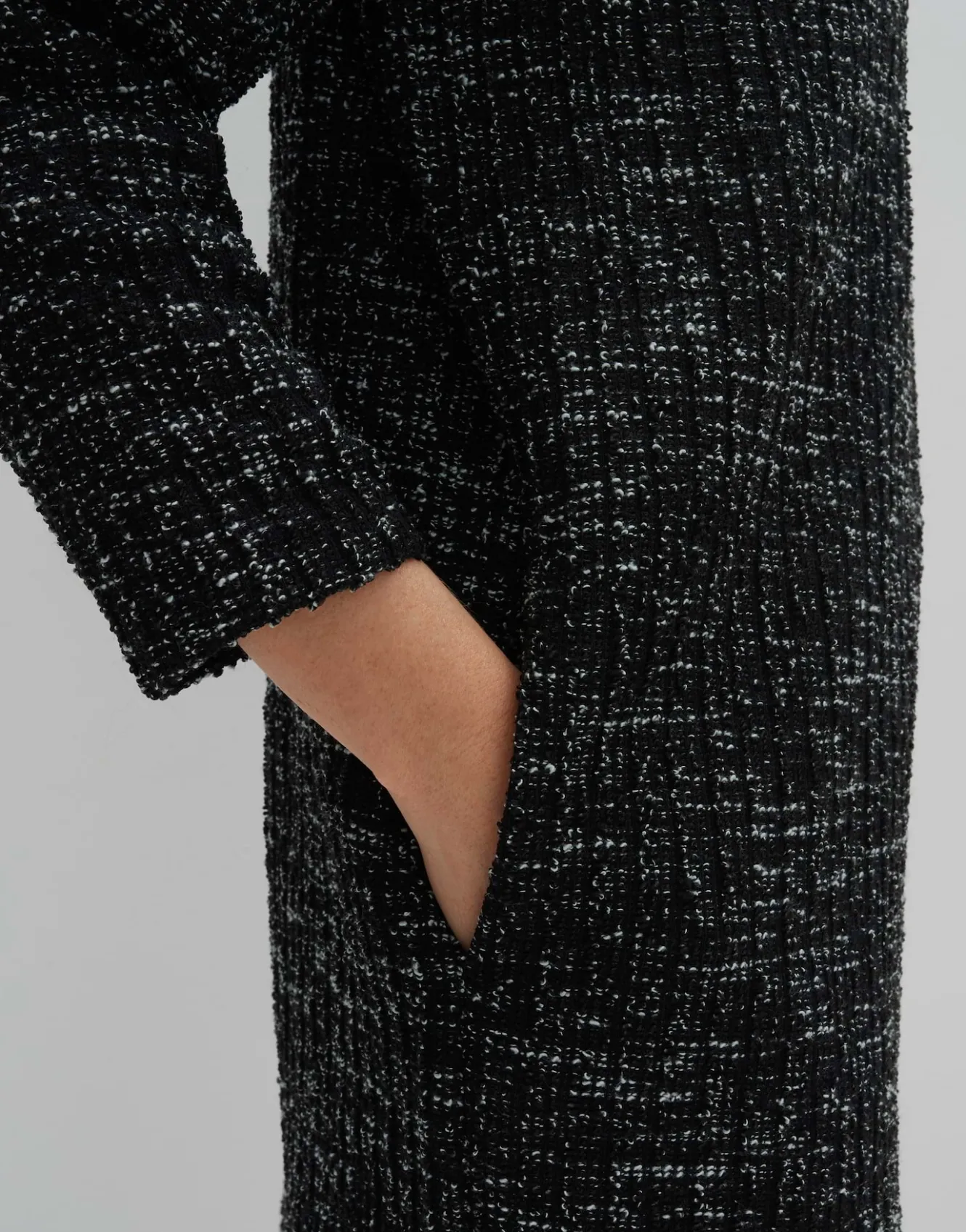 sweatkleid_quarola_schwarz_online_bestellen_5.webp OPUS Sweatkleid Quarola Schwarz Online Bestellen^Damen Kleider