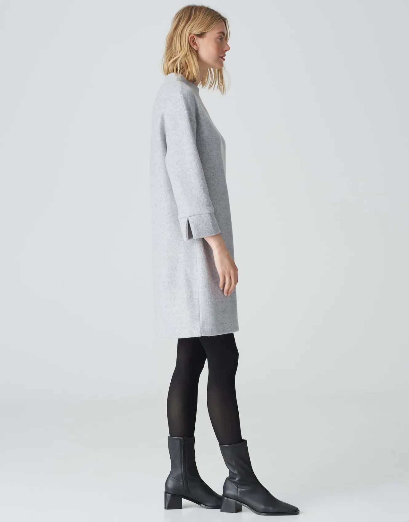 sweatkleid_wonja_grau_online_bestellen_3.webp OPUS Sweatkleid Wonja Grau Online Bestellen^Damen Kleider
