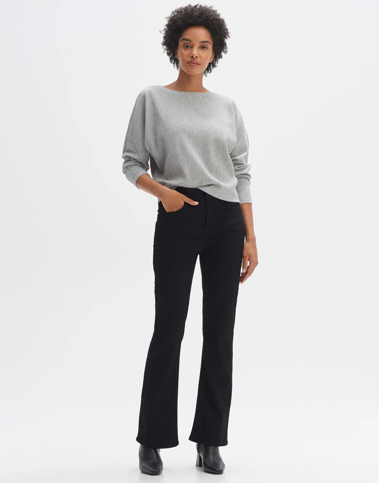 sweatshirt_garkles_grau_online_bestellen_4.webp OPUS Sweatshirt Garkles Grau Online Bestellen^Damen Sweat