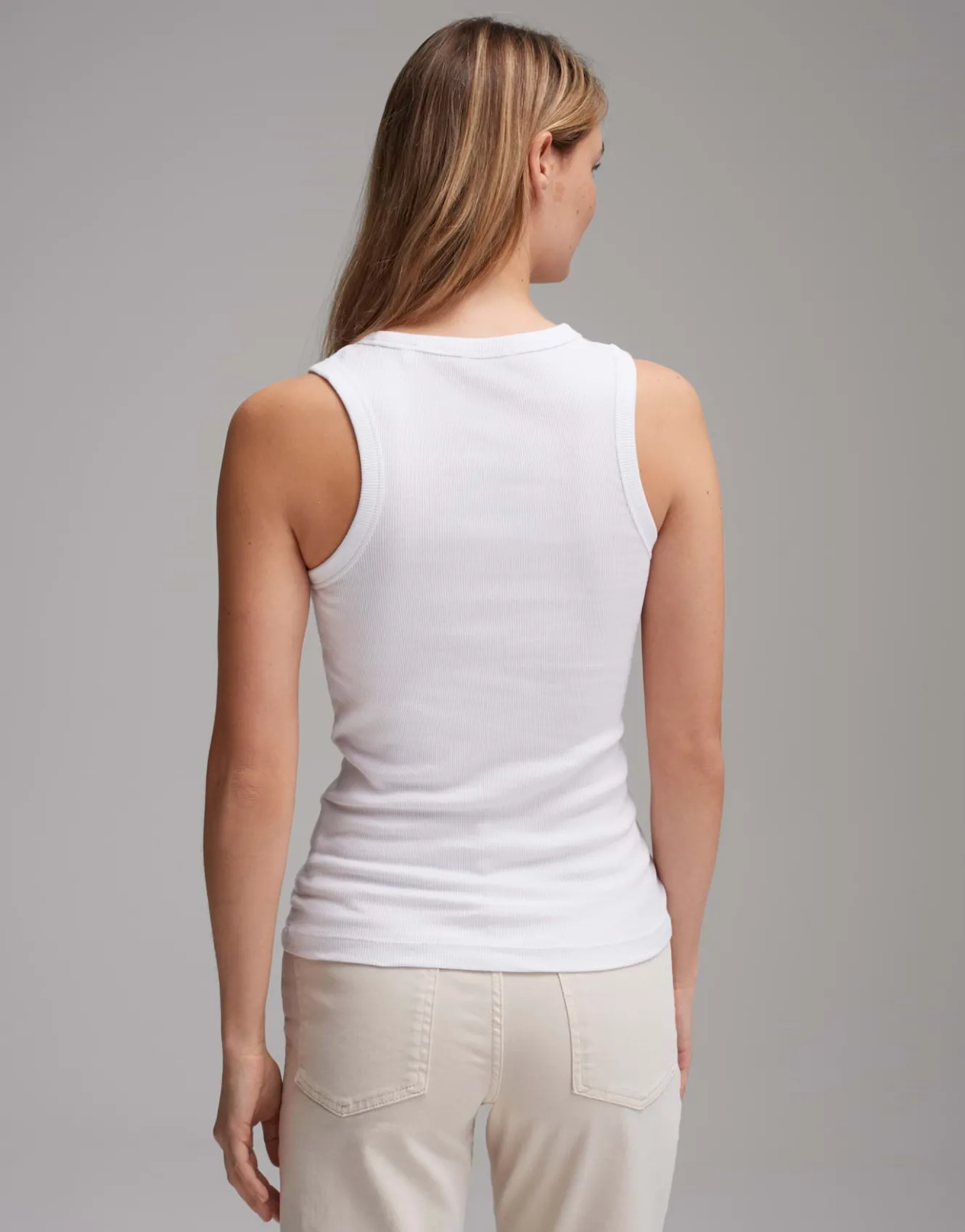 tank_top_ilesso_wei_online_bestellen_2.webp OPUS Tank Top Ilesso Weiß Online Bestellen^Damen Basics | Shirts