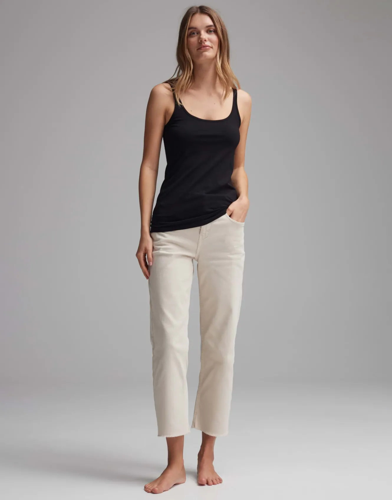 trgertop_ina_schwarz_online_bestellen_0.webp OPUS Trägertop Ina Schwarz Online Bestellen^Damen Basics | Shirts