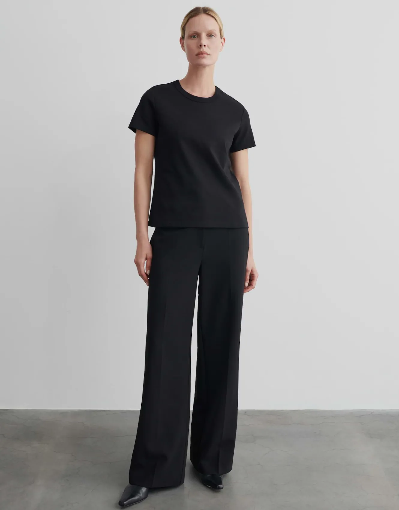 tshirt_keiki_schwarz_online_bestellen_4.webp OPUS T-Shirt Keiki Schwarz Online Bestellen^Damen Basics | Shirts