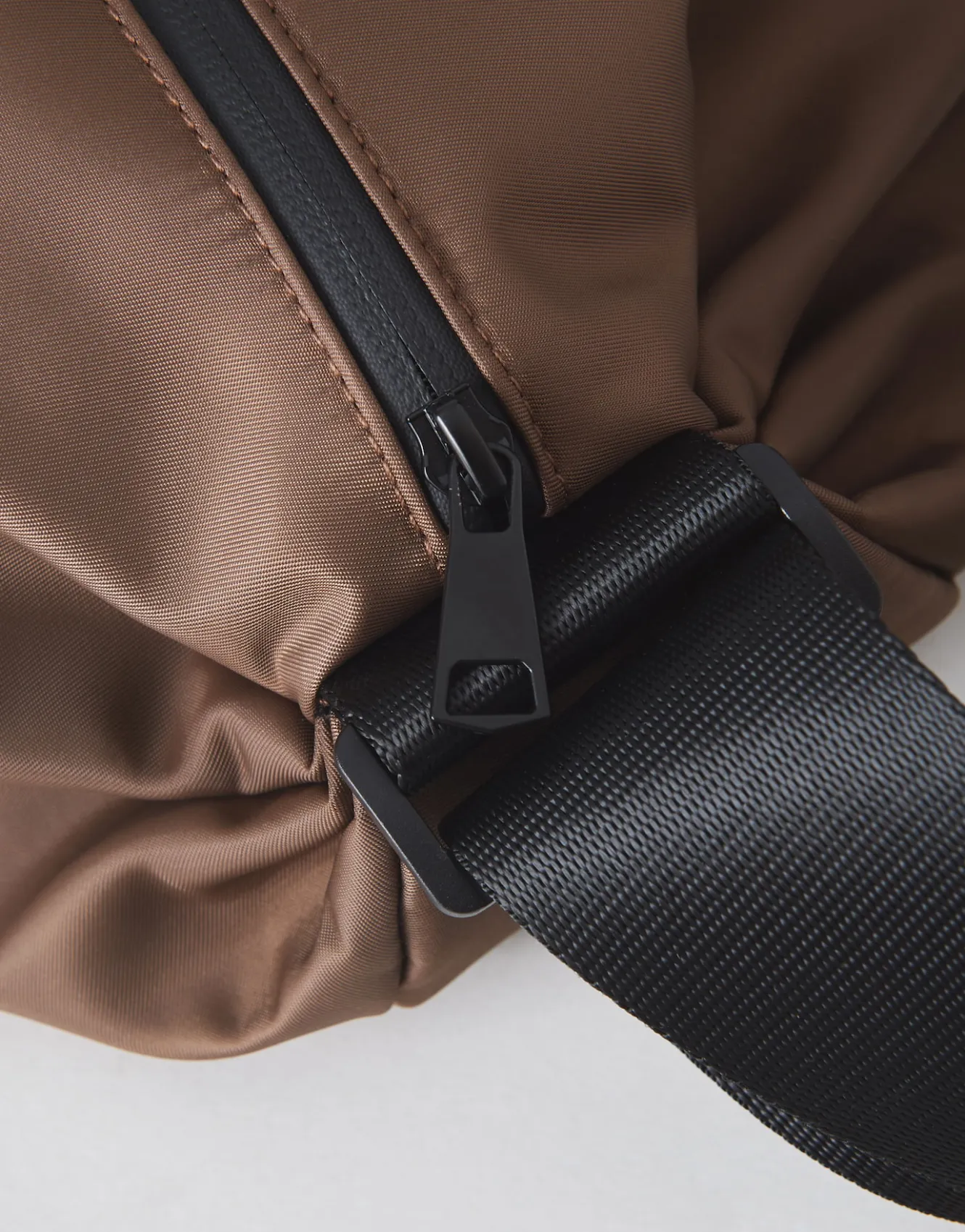 umhngetasche_aflema_bag_braun_online_bestellen_6.webp OPUS Umhängetasche Aflema Bag Braun Online Bestellen^Damen Accessoires