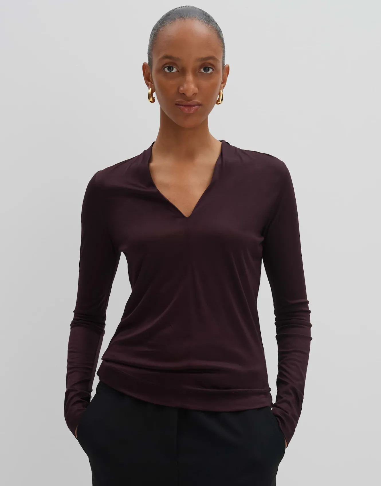 vshirt_kemara_rot_online_bestellen_1.webp OPUS V-Shirt Kemara Rot Online Bestellen^Damen Shirts