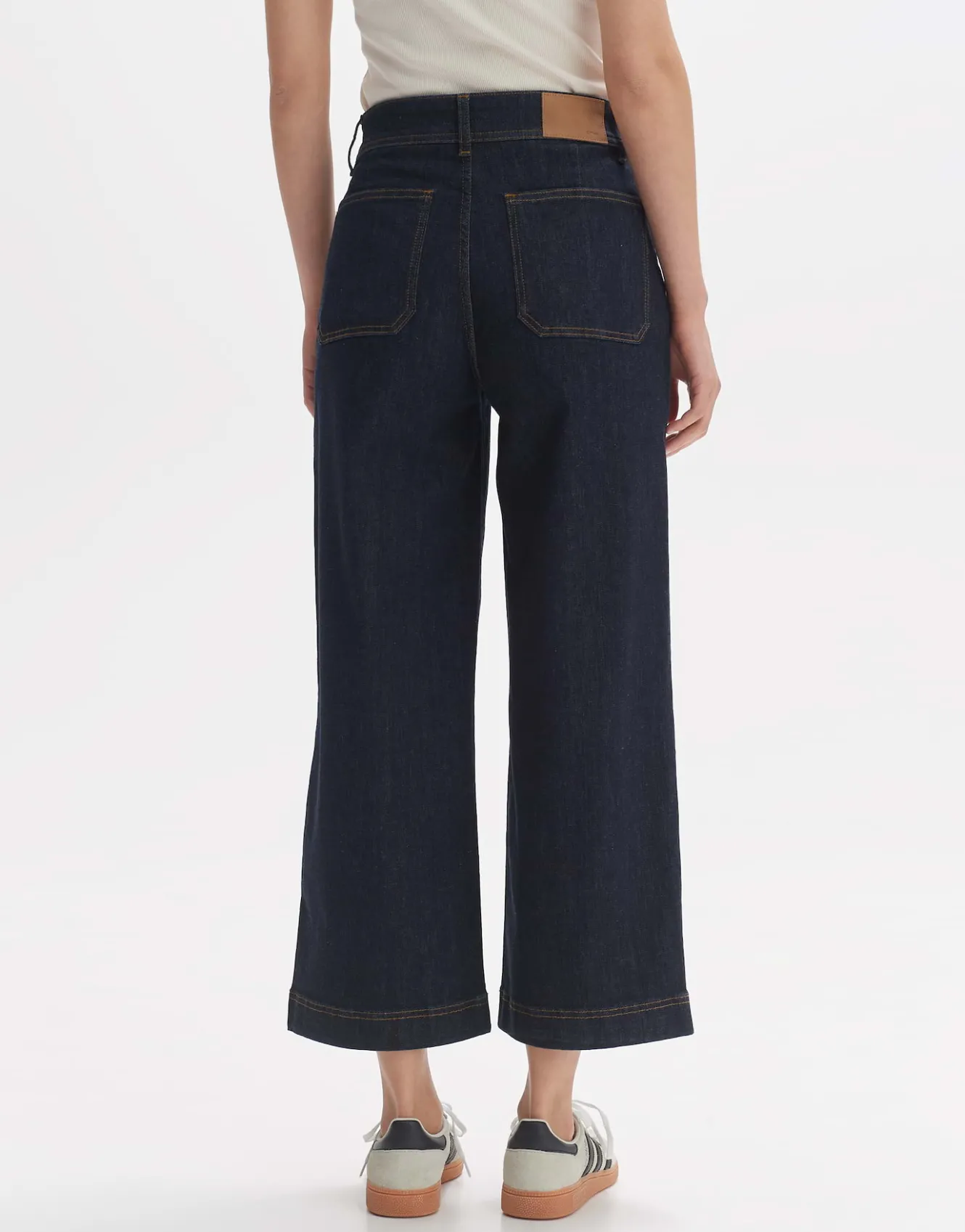 wide_cropped_jeans_macona_blue_blau_online_bestellen_2.webp OPUS Wide Cropped Jeans Macona Blue Blau Online Bestellen^Damen Jeans