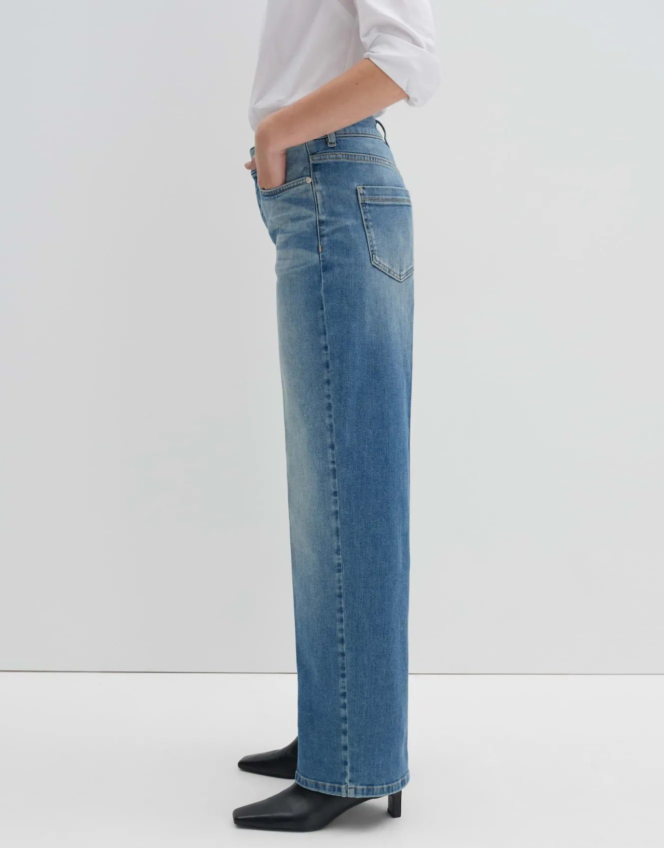 wide_leg_jeans_cellma_iconic_blau_online_bestellen_3.webp OPUS Wide Leg Jeans Cellma Iconic Blau Online Bestellen^Damen Jeans