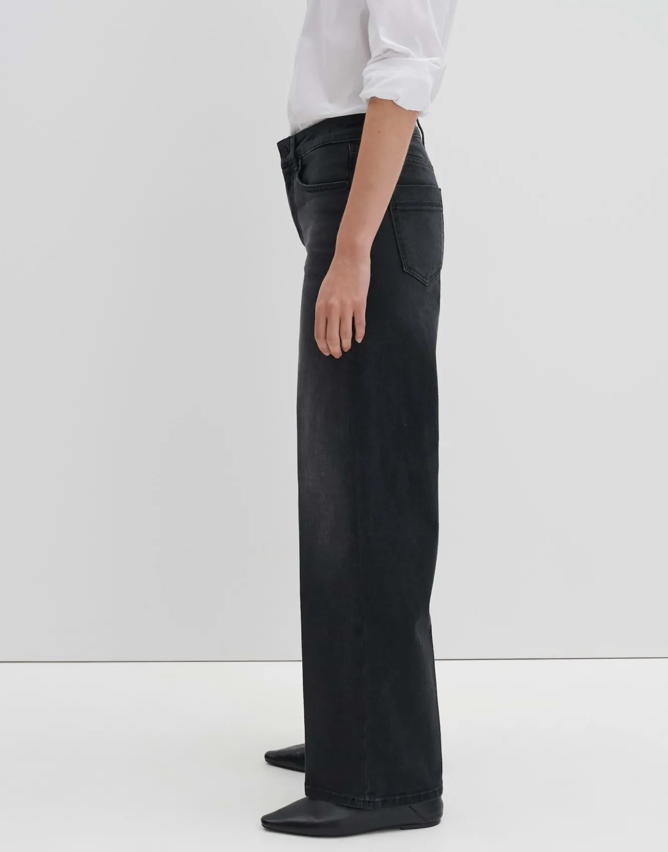 wide_leg_jeans_cellma_iconic_schwarz_online_bestellen_3.webp OPUS Wide Leg Jeans Cellma Iconic Schwarz Online Bestellen^Damen Jeans