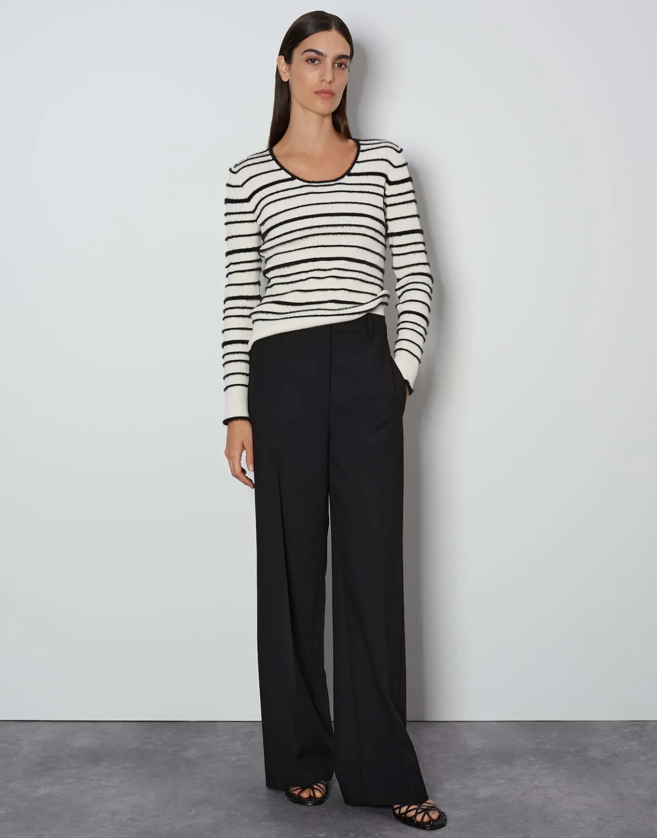 wide_leg_pants_catsby_detail_schwarz_online_bestellen_0.webp OPUS Wide Leg Pants Catsby Detail Schwarz Online Bestellen^Damen Hosen